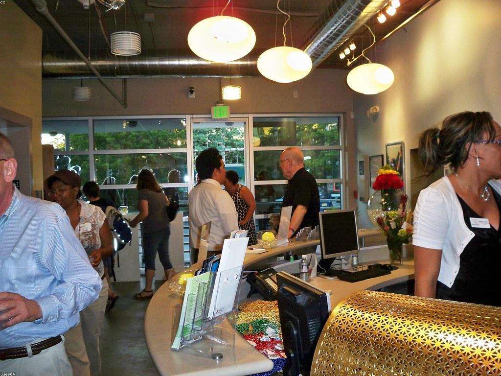 យល់ដឹងអំពីមជ្ឈមណ្ឌលគាំទ្រ